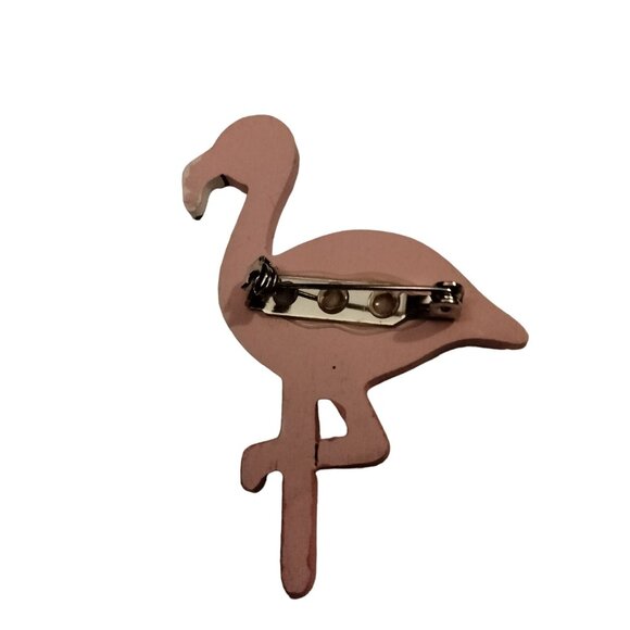 Pink Flamingo Pin Brooch Tropical Statement Coastal Tiki hand painted Wooden - Picture 2 of 3